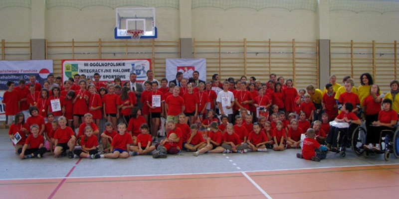 III Ogólnopolskie Integracyjne Halowe Zawody Sportowe Łodygowice 2009