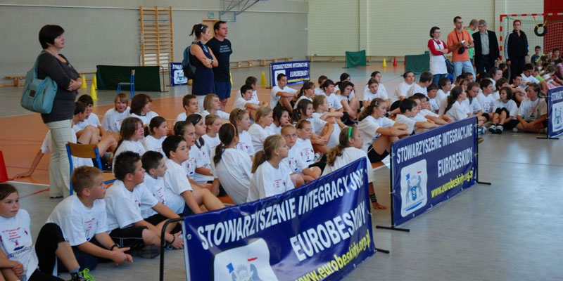 IV Ogólnopolskie Integracyjne Halowe Zawody Sportowe Łodygowice 2010