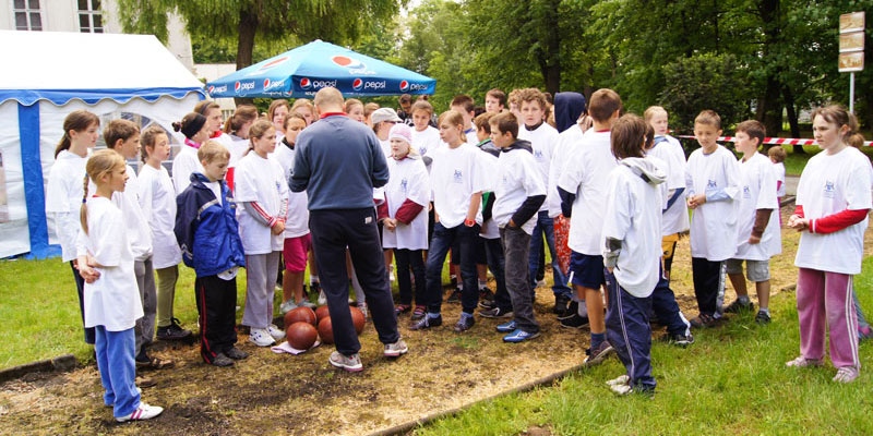 V OGÓLNOPOLSKA INTEGRACYJNA Spartakiada Dzieci i Młodzieży - Łodygowice 2012