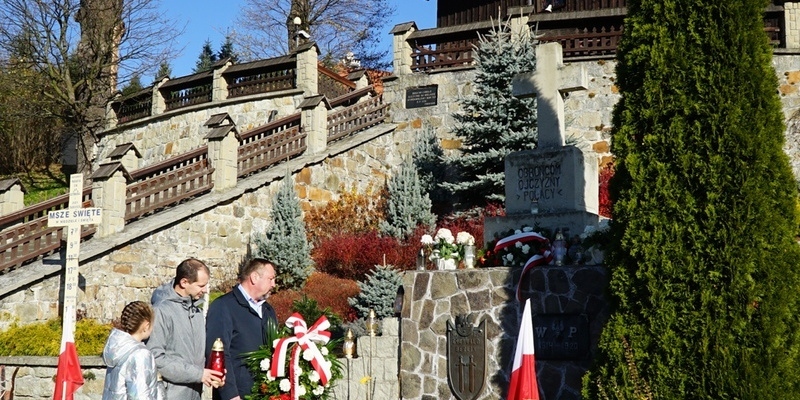 foto:Cześć i Chwała Bohaterom!