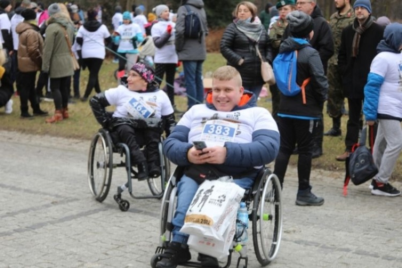 foto:Zawodnicy Eurobeskidów na integracyjnym biegu dla Żołnierzy Wyklętych w Żywcu
