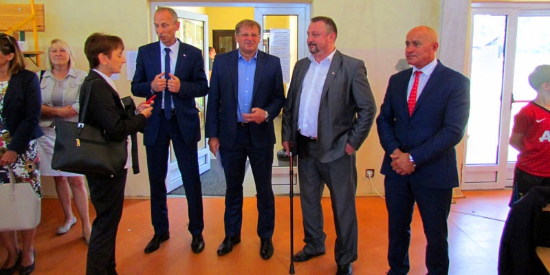 Wspierać inicjatywy oddolne...